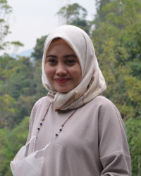 Riska, S.H., M.H